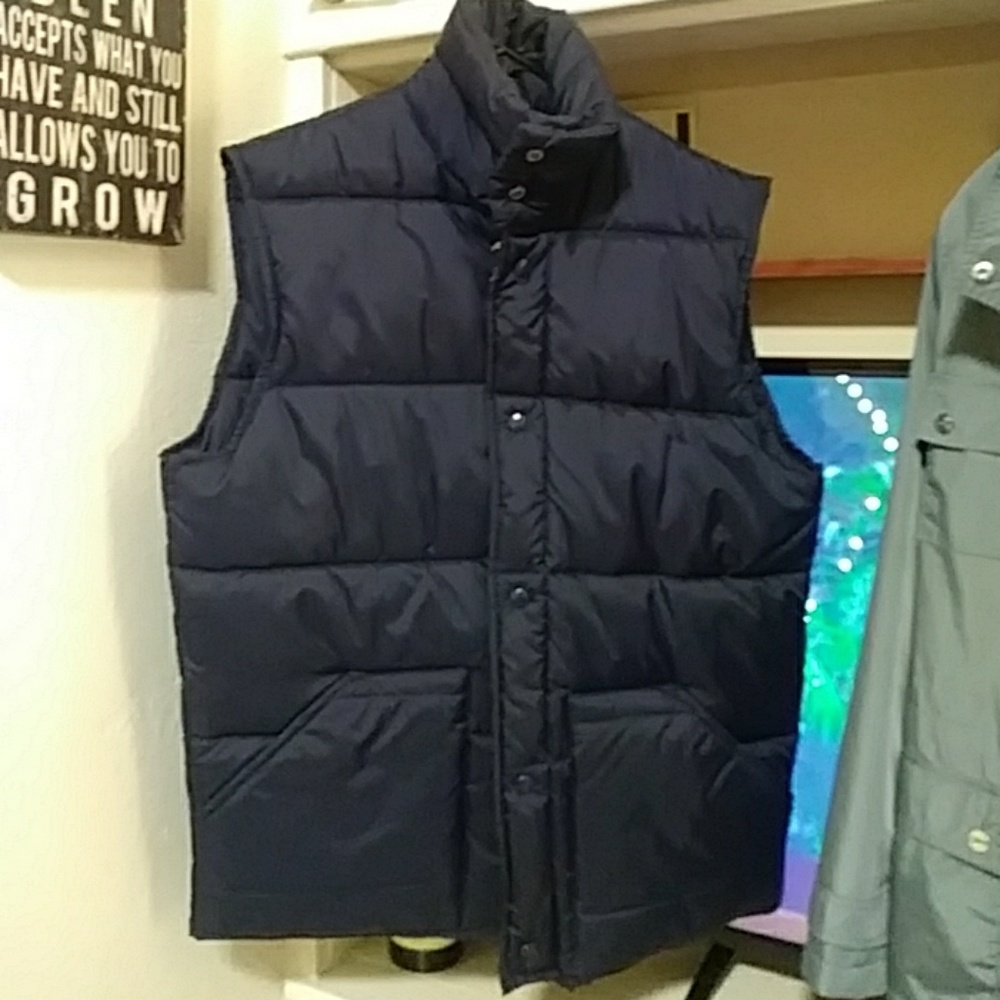 Miscellaneous items - Picture 2 of 6